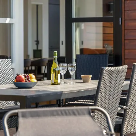 Holiday home Moreen - 1-5km From The Sea By Interhome *