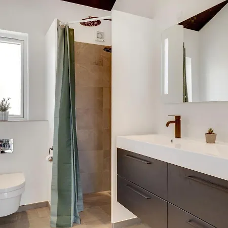 Moreen - 1-5km From The Sea By Interhome * Lokken